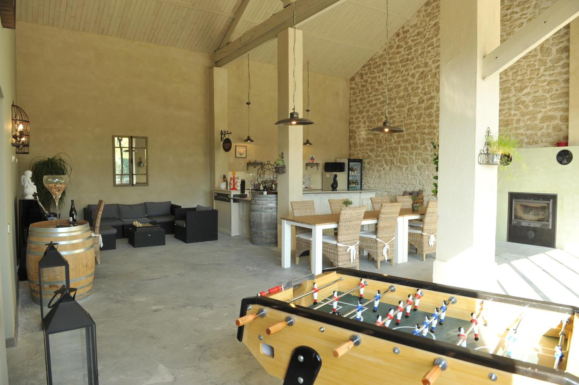 Le Mas Terre Des Anges Sarrians Exterior photo